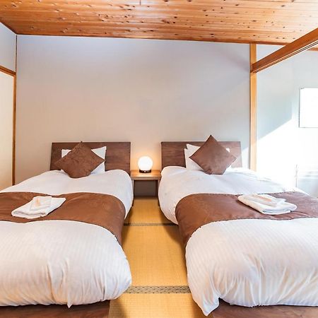Nomad Hakuba Bed and Breakfast Buitenkant foto