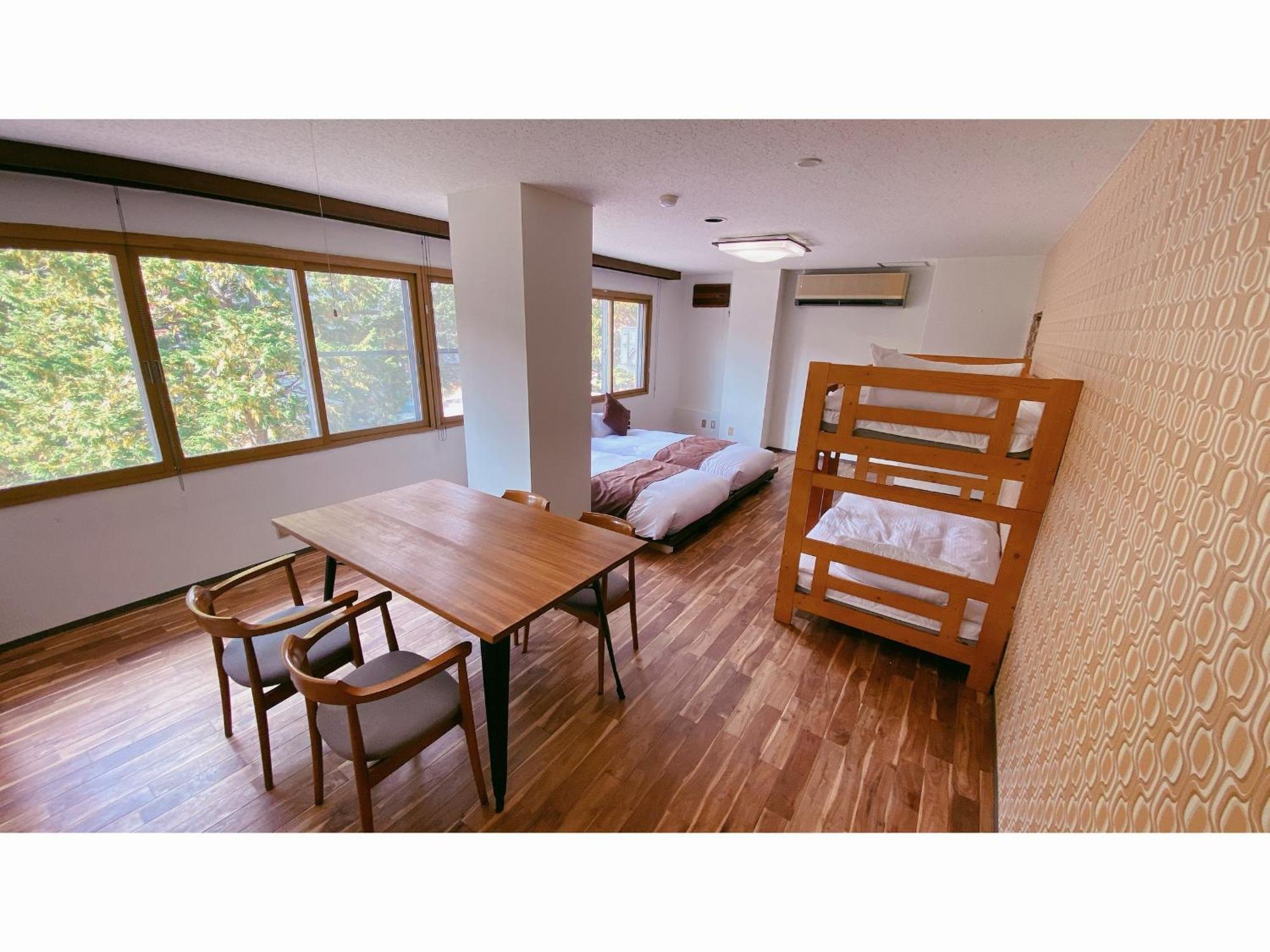 Nomad Hakuba Bed and Breakfast Buitenkant foto